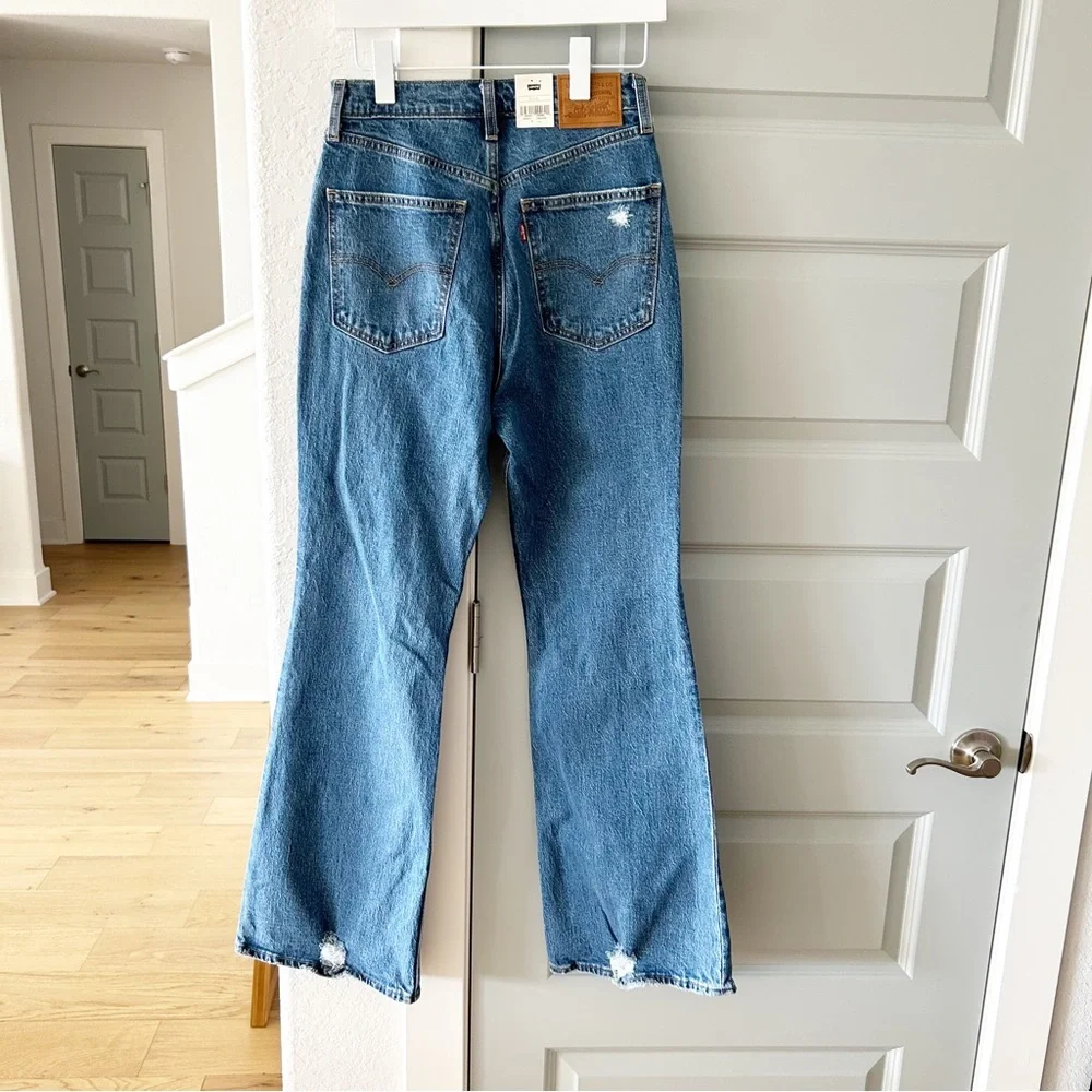 Levi’s 70’s High Flare Jeans - Picture 4 of 6